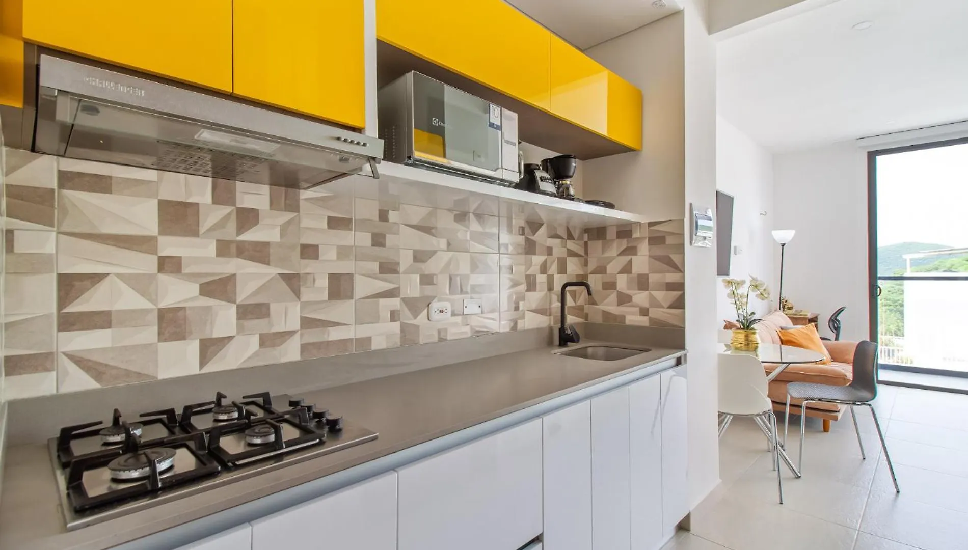 Comoda Suite L Balcon L Tv 55' Santa Marta